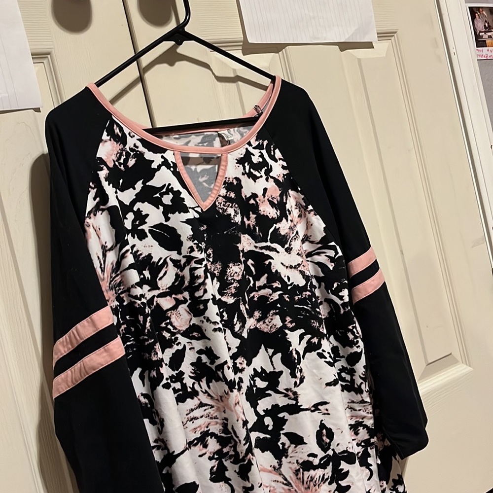 Fasten clothes - Picture 2 of 4